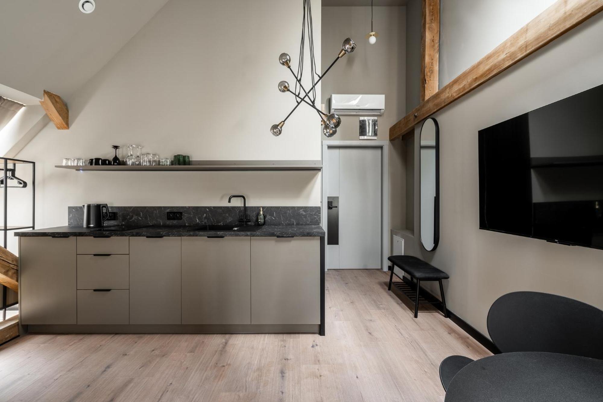 Apartamenty Old House Casino Koszarowa 1 - Wroclaw — Photos 1