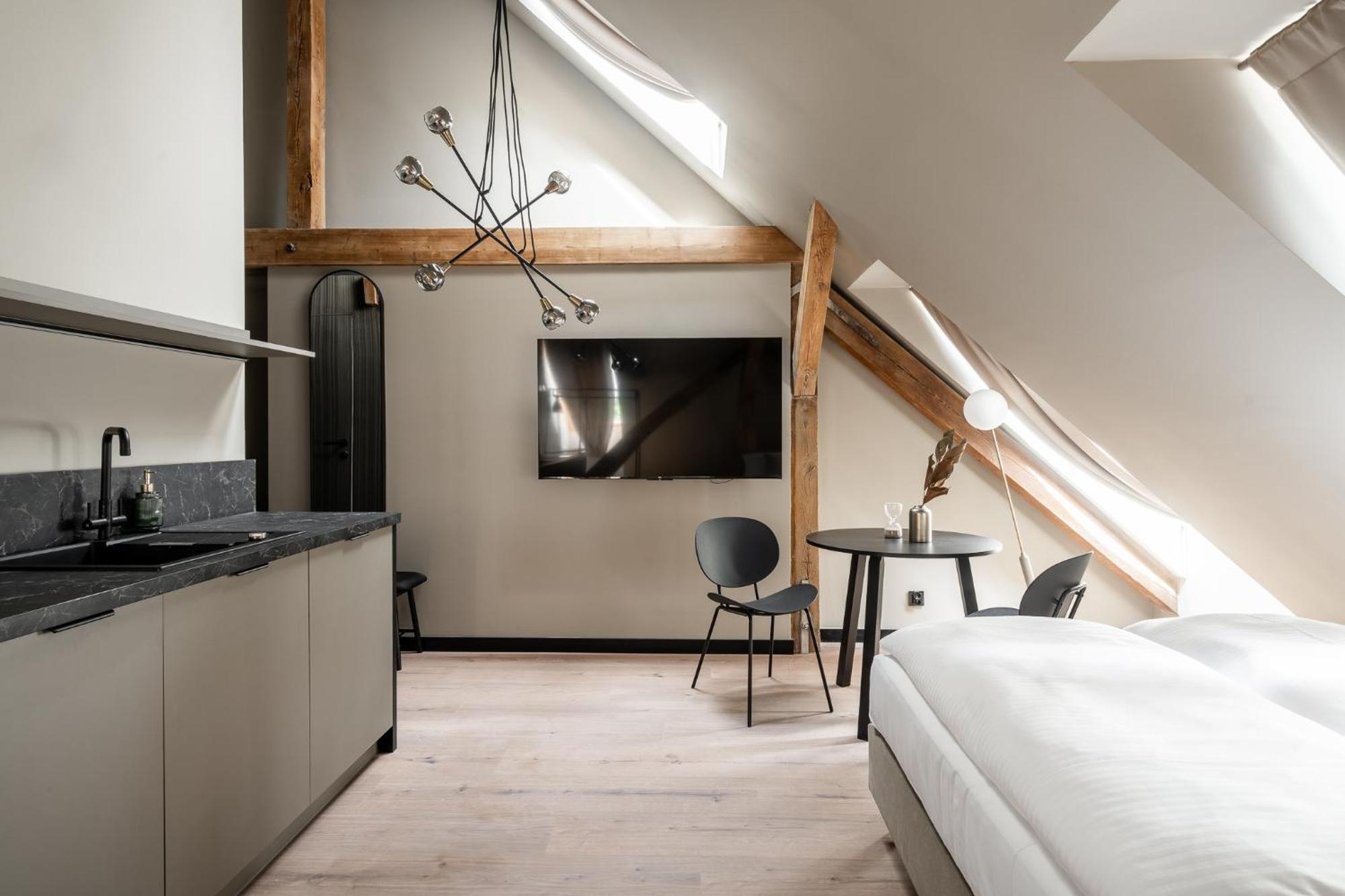 Apartamenty Old House Casino Koszarowa 1 - Wroclaw, Wroclaw